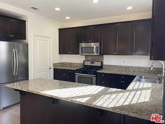 5th image of 12022 Acadia Ct