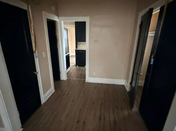 1805 Stanwood Rd, Cleveland, OH