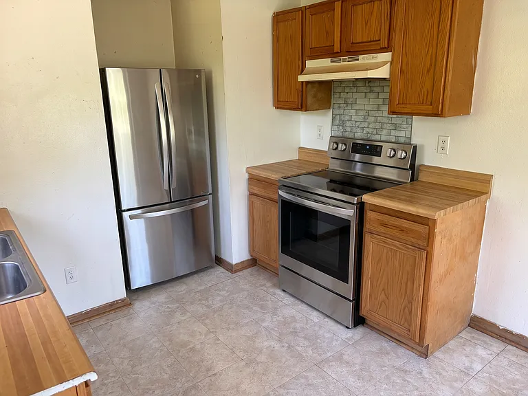 640 Leath St — Photo 11