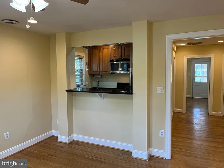 8414 Flower Ave #4 — Photo 5
