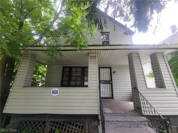 9602 Orleans Ave, Cleveland, OH 44105