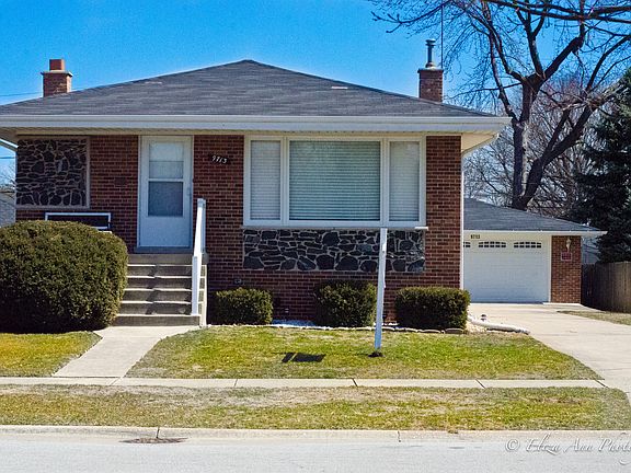 3rd image of 9713 Mayfield Ave