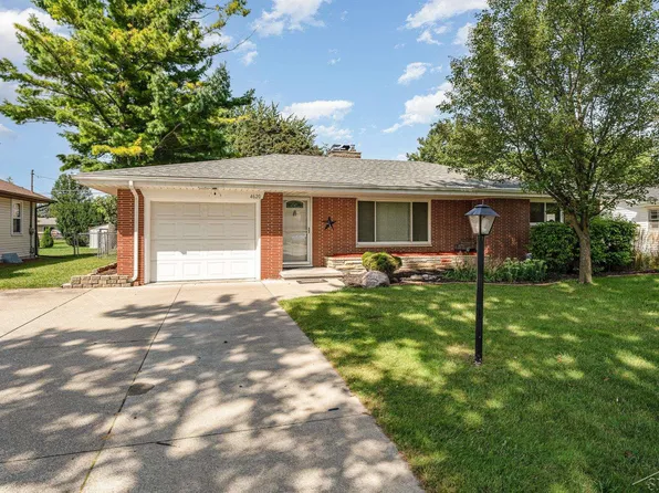 4620 Wolverine Dr, Saginaw, MI 48603