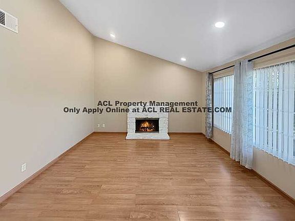 4th image of 3056 Stonehenge Rd