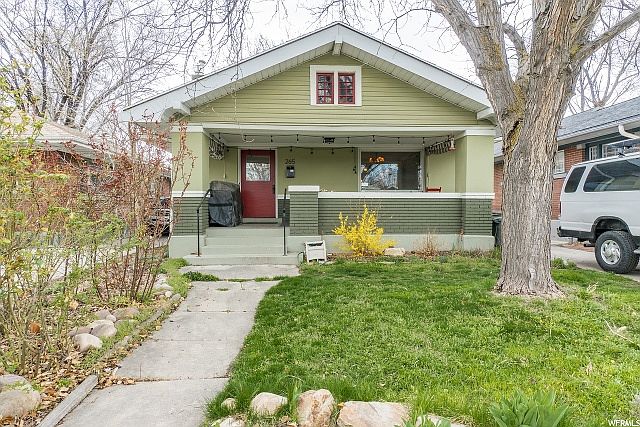 1st image of 265 E Hubbard Ave #1