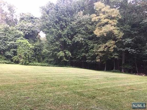5th image of 90 Wyckoff Ave