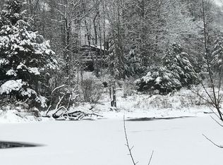 90 Grosbeak Dr, Terra Alta, WV 26764