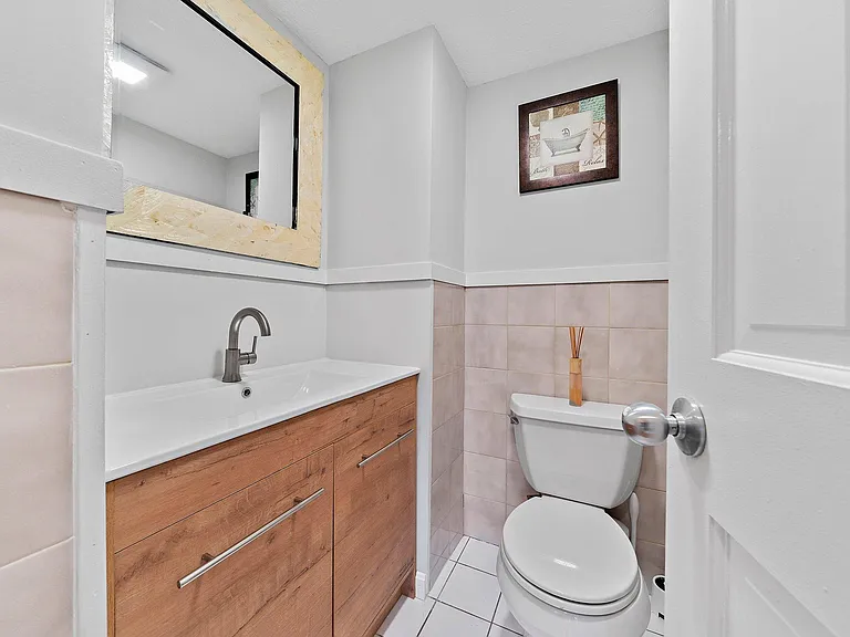 52 River St — Photo 7