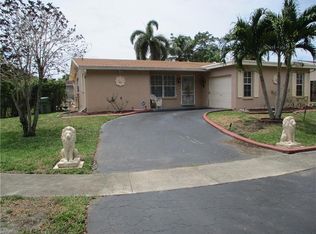 9330 NW 10th St, Hollywood, FL 33024