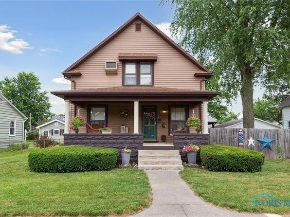 222 Lincoln Ave, Swanton, OH 43558