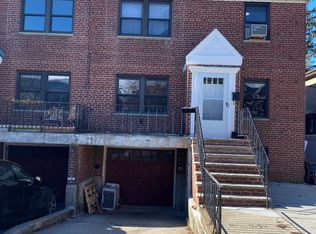 40-12 209th St, Bayside, NY 11361