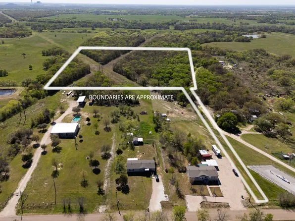1741 Elm Lake Rd, Riesel, TX 76682