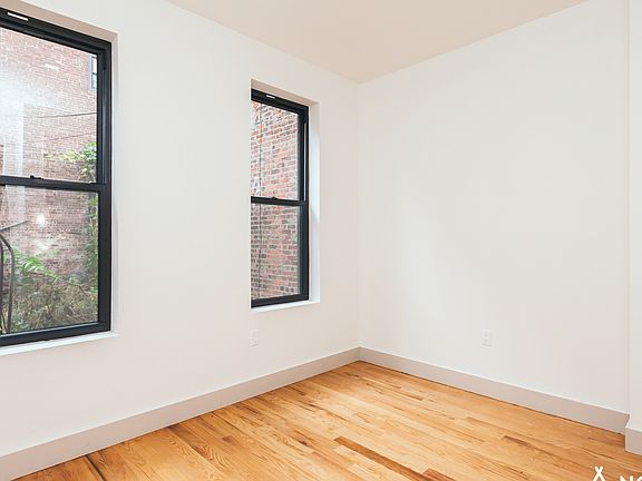 5th image of 26 Irving Ave #1B