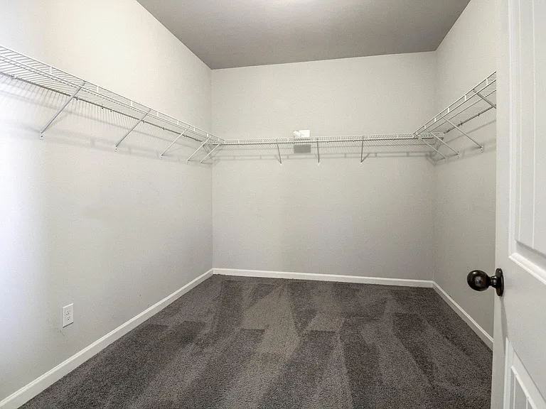144 Reserve Pl — Photo 12