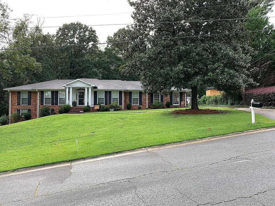 1st image of 1522 Maplewood Dr