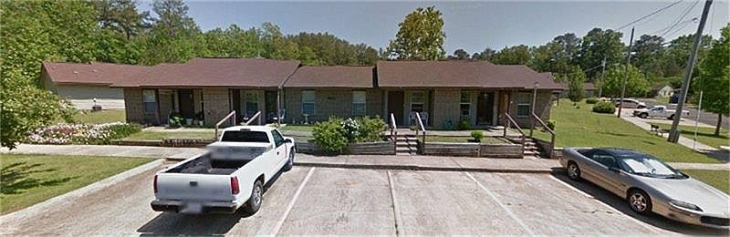 1st image of 400 Pearlwood Dr