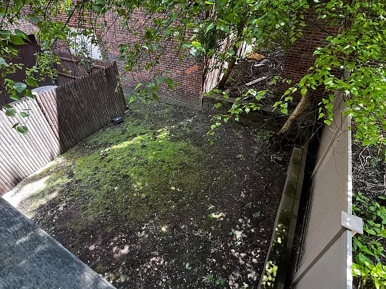 75 Division St #1B — Photo 5