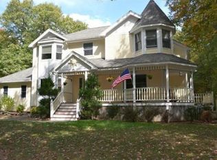 52 Deer Path Ln, Mansfield, MA 02048