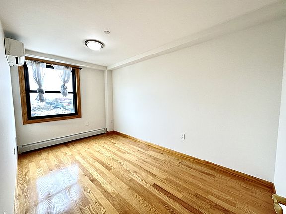 3rd image of 8616 21st Ave APT 6D