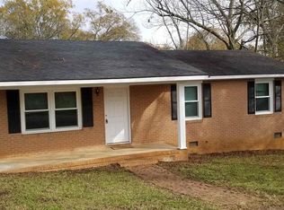 11 Railroad St, Honea Path, SC 29654