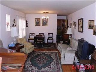 5th image of 3018 Dora St
