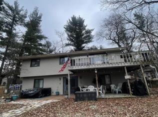 N1173 Akron Rd, Waupaca, WI 54981