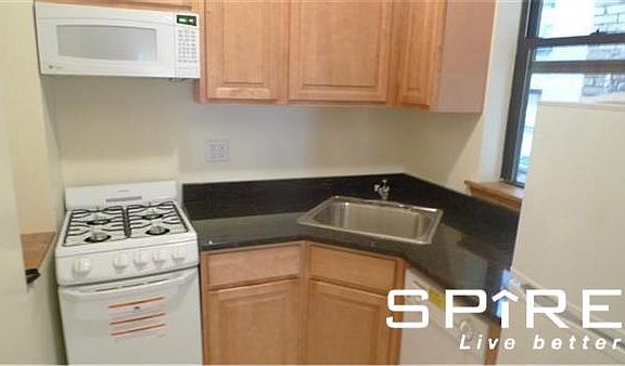 4th image of 203 W 85th St APT 41
