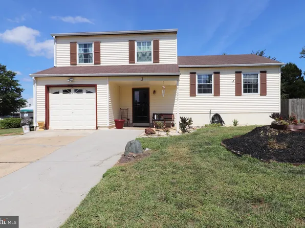 3 Yorktown Ct, Newark, DE 19702