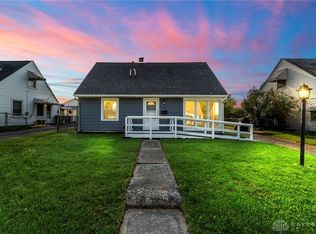 1126 Blakley Dr, Dayton, OH 45403