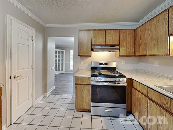 5th image of 5625 Longbow Dr