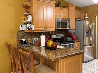 El Prado Xi Condo, Hialeah, FL 33018