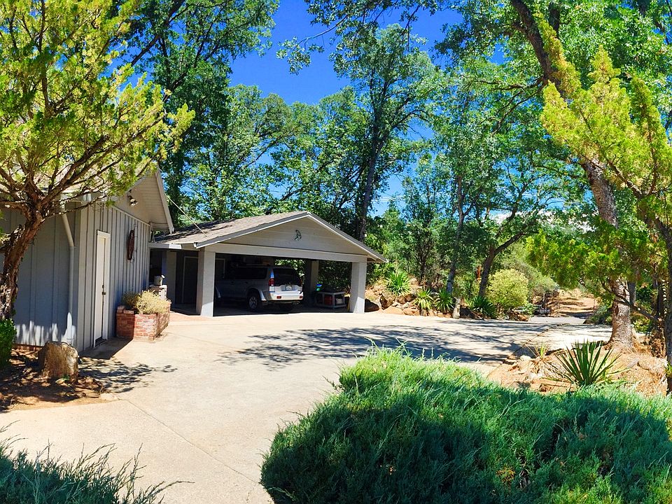 1st image of 20290 Brook Dr