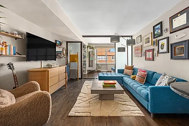 205 3rd Avenue, #17L