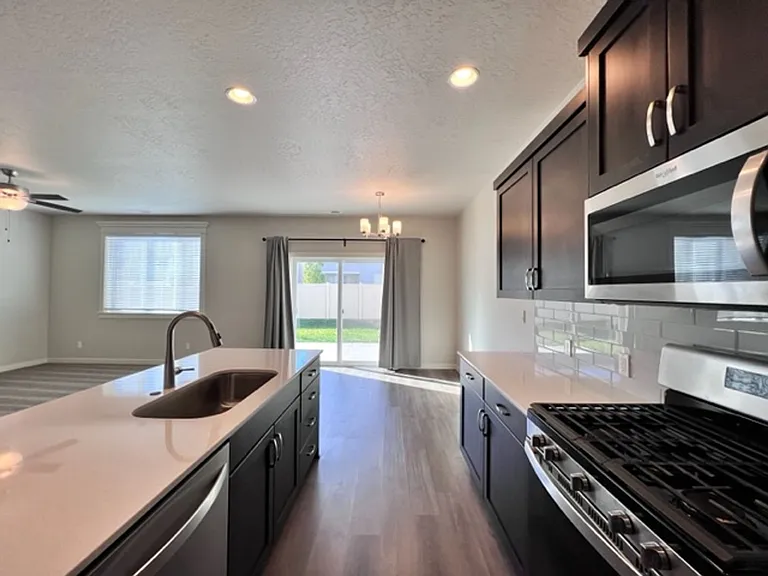 3121 N Lochness Ave — Photo 18