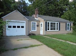 7785 Folk Ave, Saint Louis, MO 63143