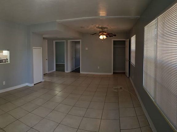 5th image of 4540 Tarpon Dr