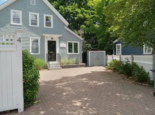 4 Atkinson St, Newburyport, MA 01950