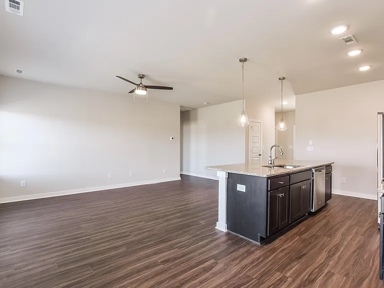 26256 Beech Grove Ln — Photo 5