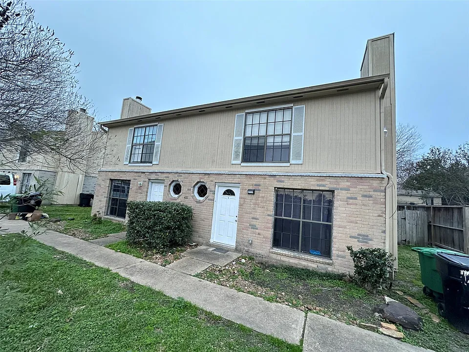 4111 Lark Ln #B