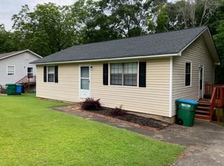 94 Stark St, Commerce, GA 30529