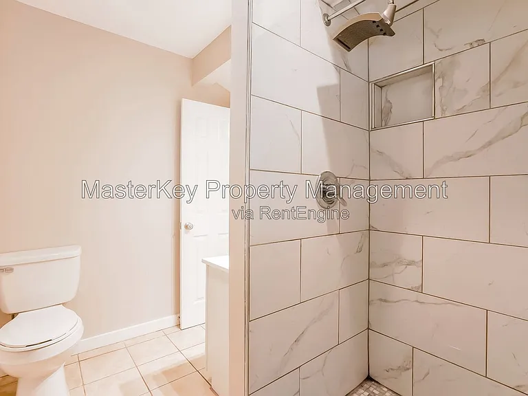 7405 Leesville Rd #C — Photo 16