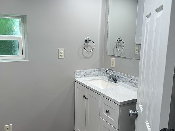 4th image of 37539 April Ln