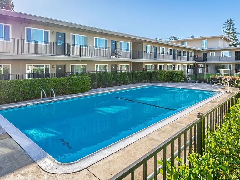 Villa Roma Apartments. — Photo 7