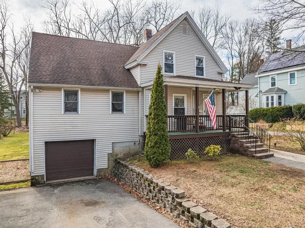 13 Washington Ave, Andover, MA 01810
