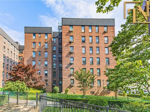 2250 Brigham St APT 1D, Brooklyn, NY 11229