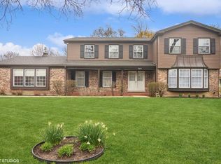 768 S Spring Willow Bay, Palatine, IL