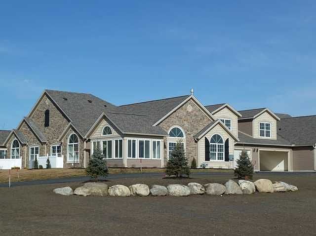1st image of 5085 Cheshire Glen Rd