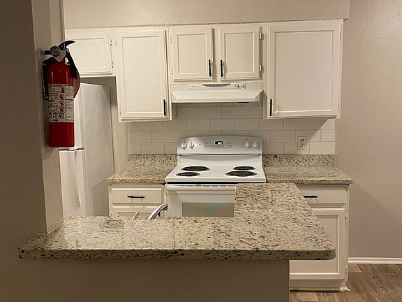 3rd image of 3518 Grant Ave APT 122