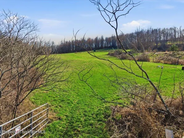 Owego Tpke, Kingsley, PA 18826