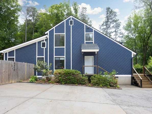 2618 Ferrand Dr, Durham, NC 27705